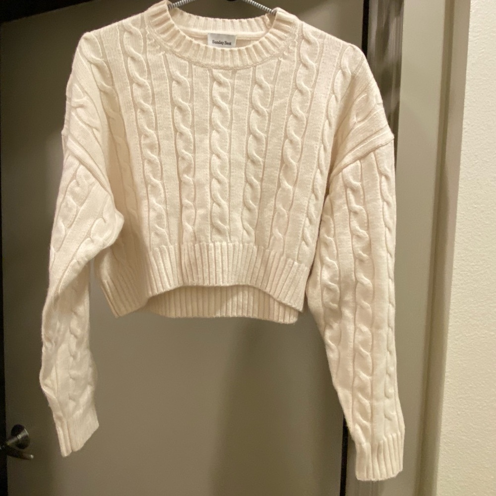 Aritzia Peggy Cropped Sweater 2XS White Rabbit Color